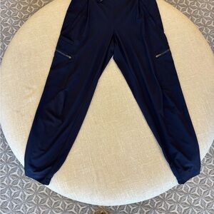 Athleta Navy Women's Venture Cargo Jogger Pants Size 4